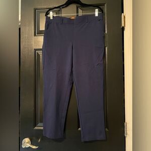NAVY CROP STRETCH PANTS